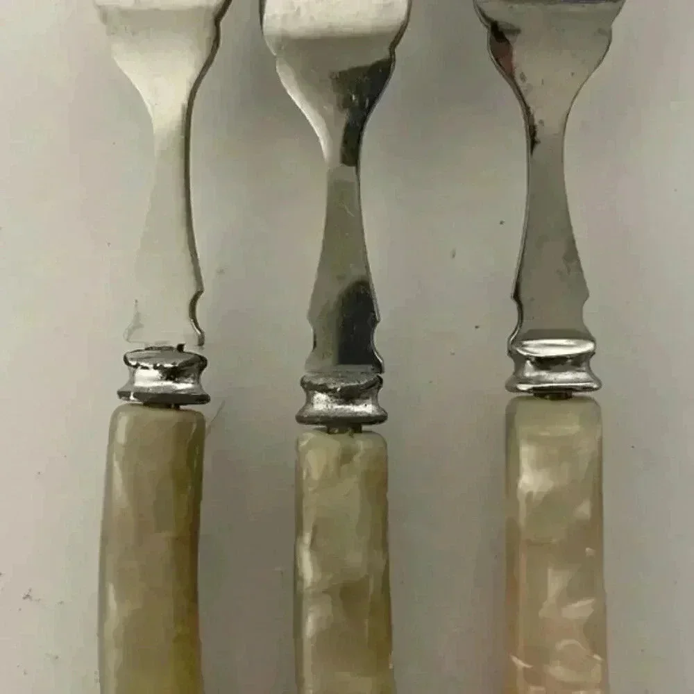 Vintage Holt Renfrew Sterling Silver w Mother of Pearl Handles - 9pc Set - Picture 13 of 13
